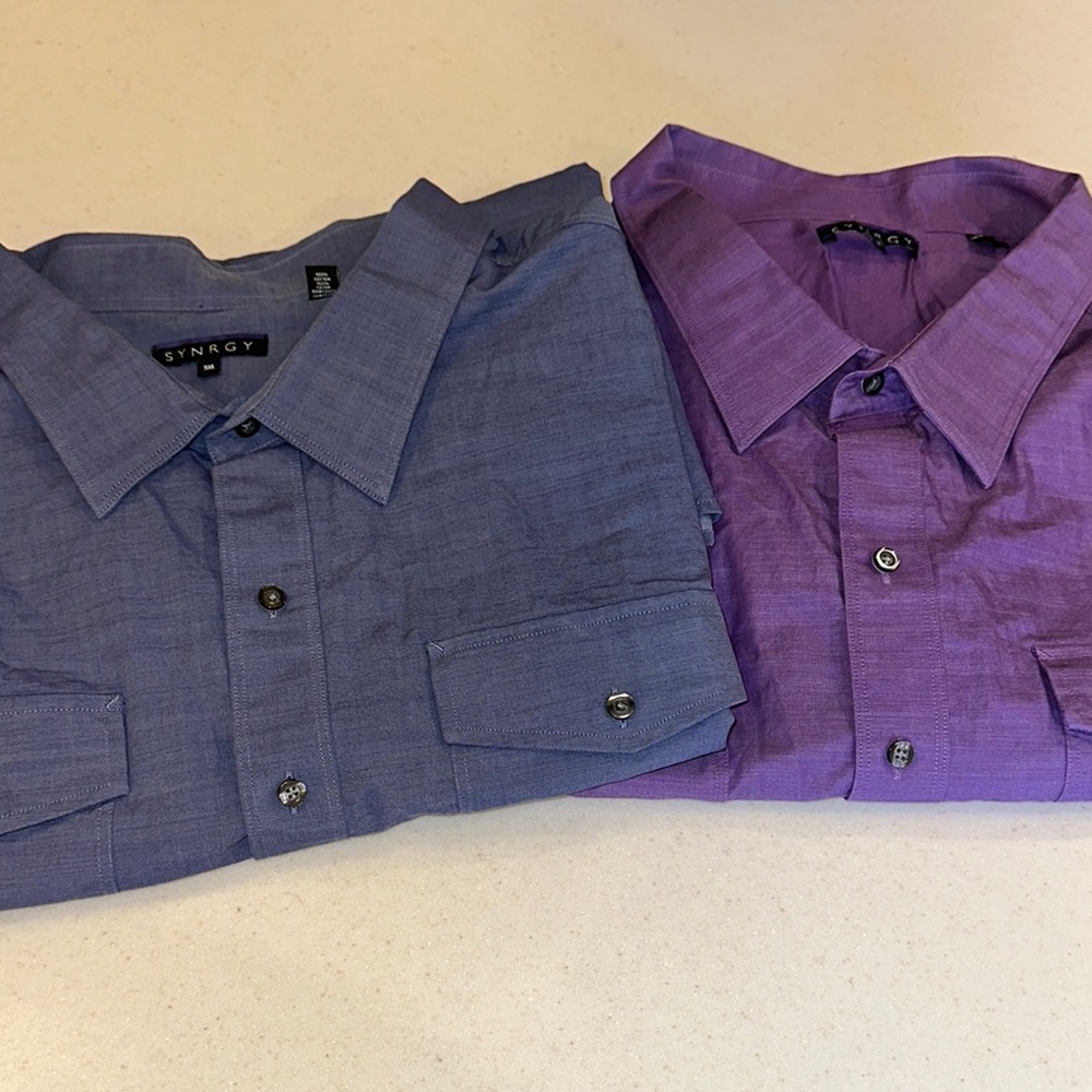 Bundle of 2 Men’s Synrgy Button Down Shirts